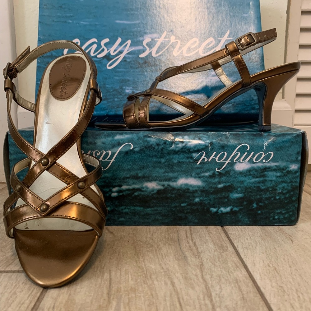 Easy Street -Bronze Sandal